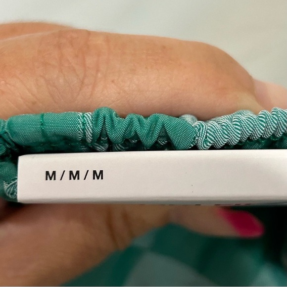 Nike Green Checkered Athletic Shorts NWT - Picture 5 of 6